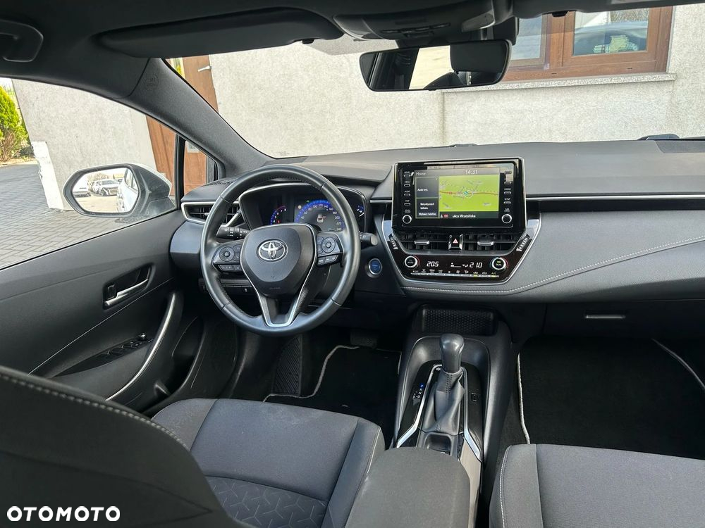 Toyota Corolla - 11
