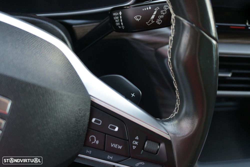 SEAT Leon 1.4 e-Hybrid Xcellence DSG - 37