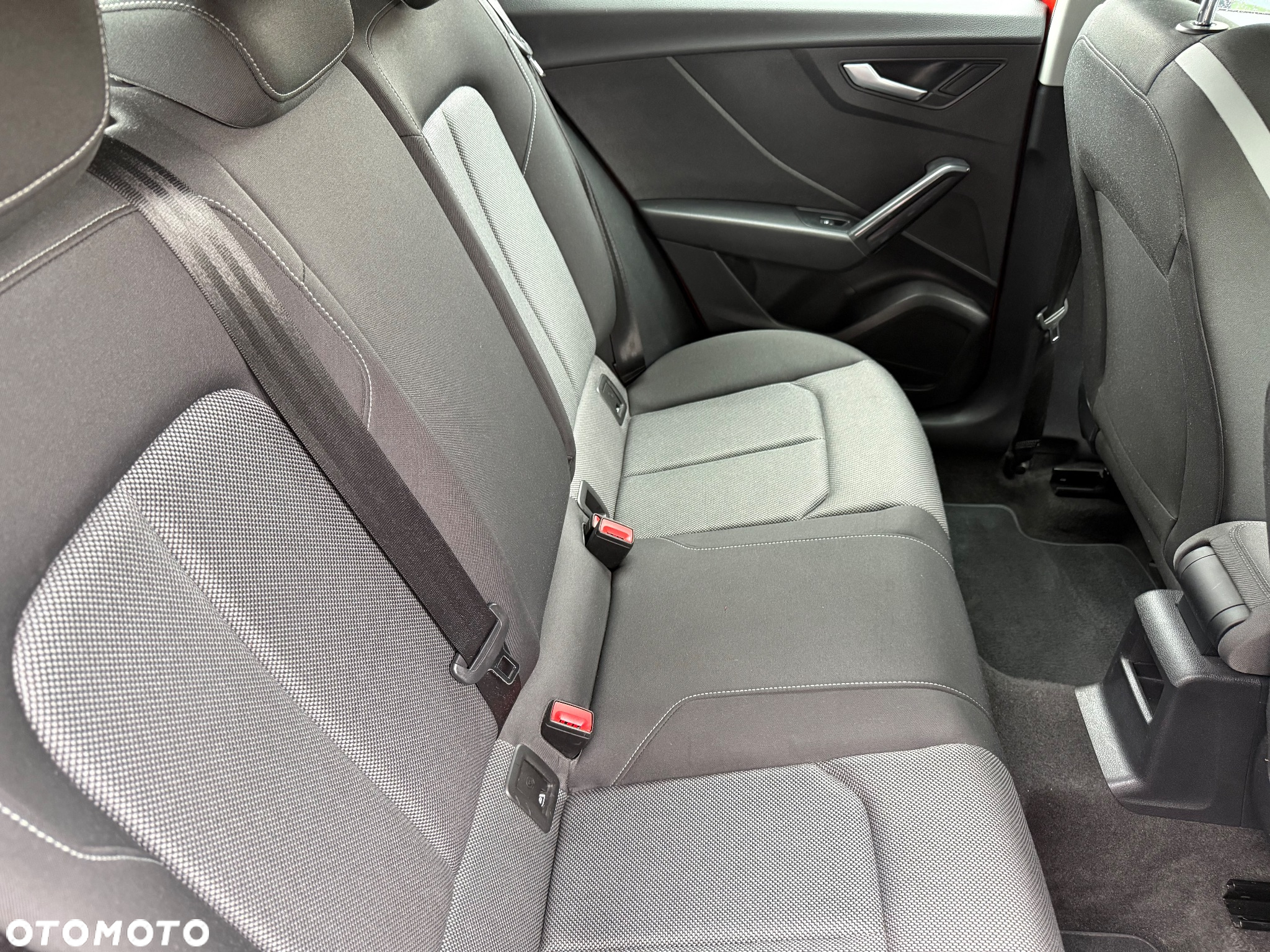 Audi Q2 2.0 TDI quattro S tronic sport - 28