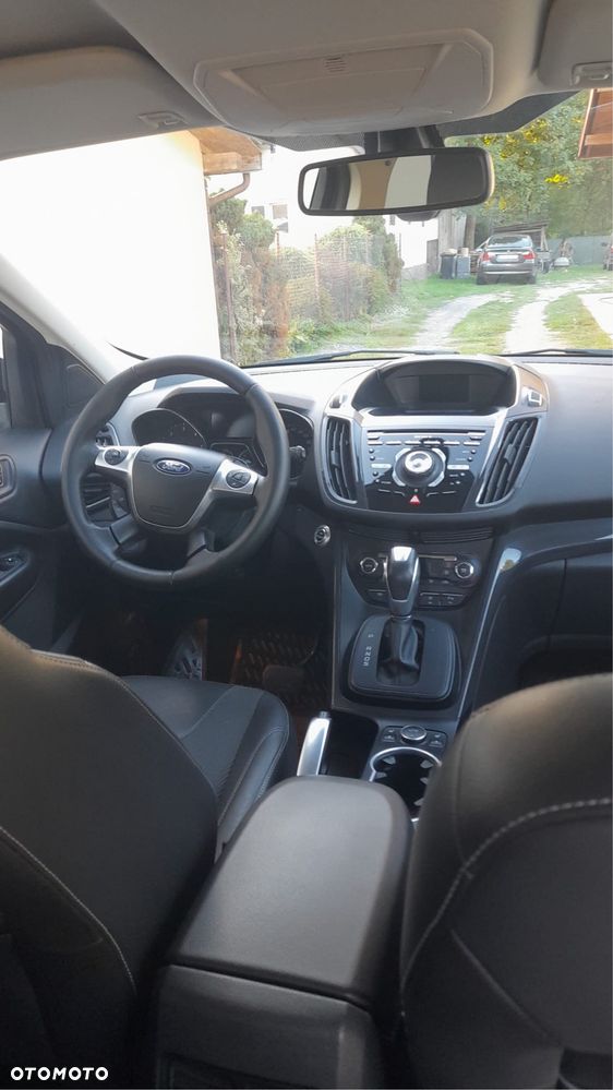 Ford Kuga - 3