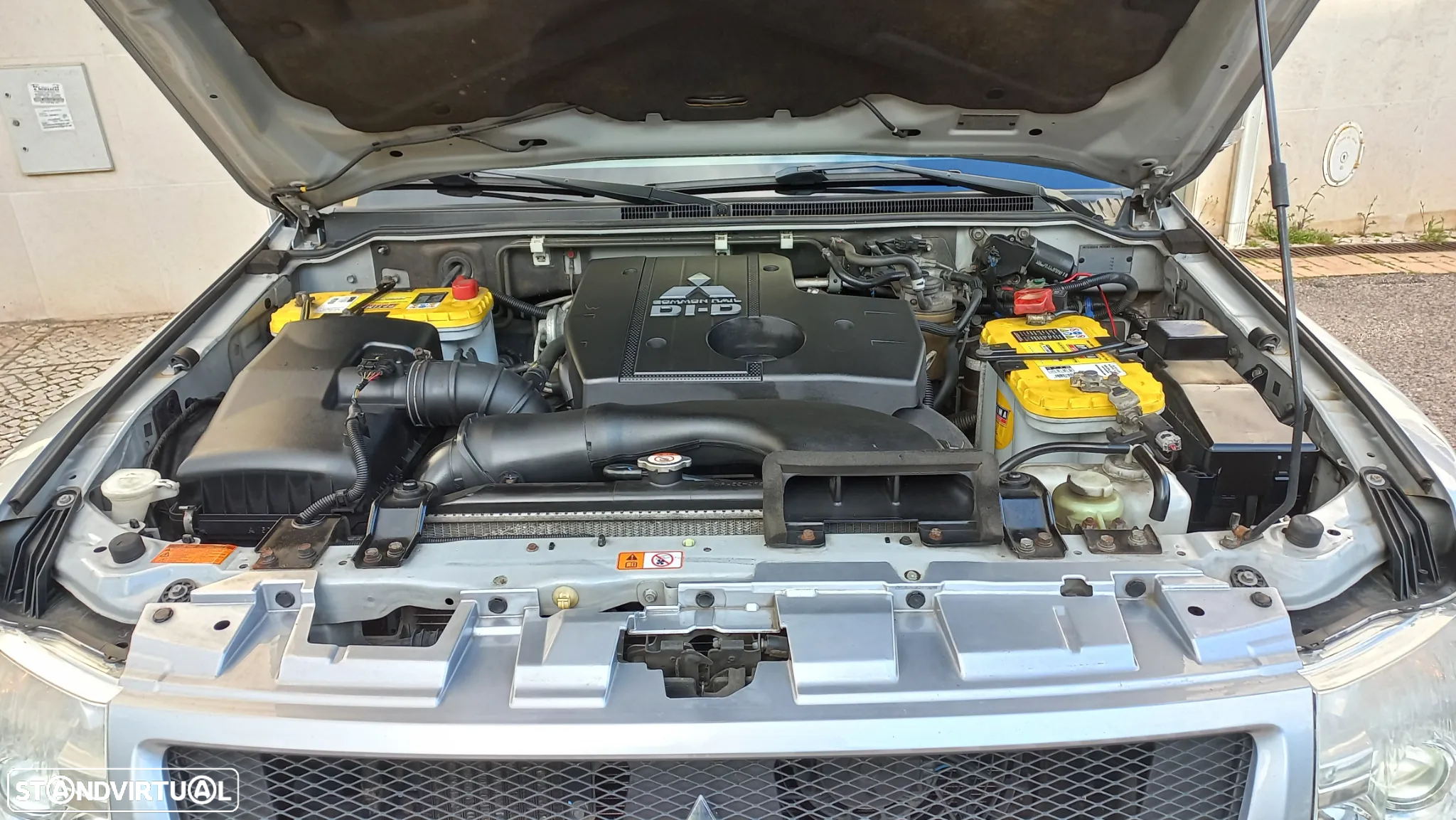 Mitsubishi Pajero 3.2 DI-D Instyle Navi AT - 26