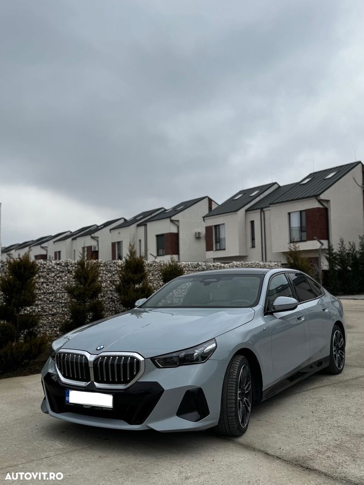 BMW Seria 5 520d xDrive Aut. - 2