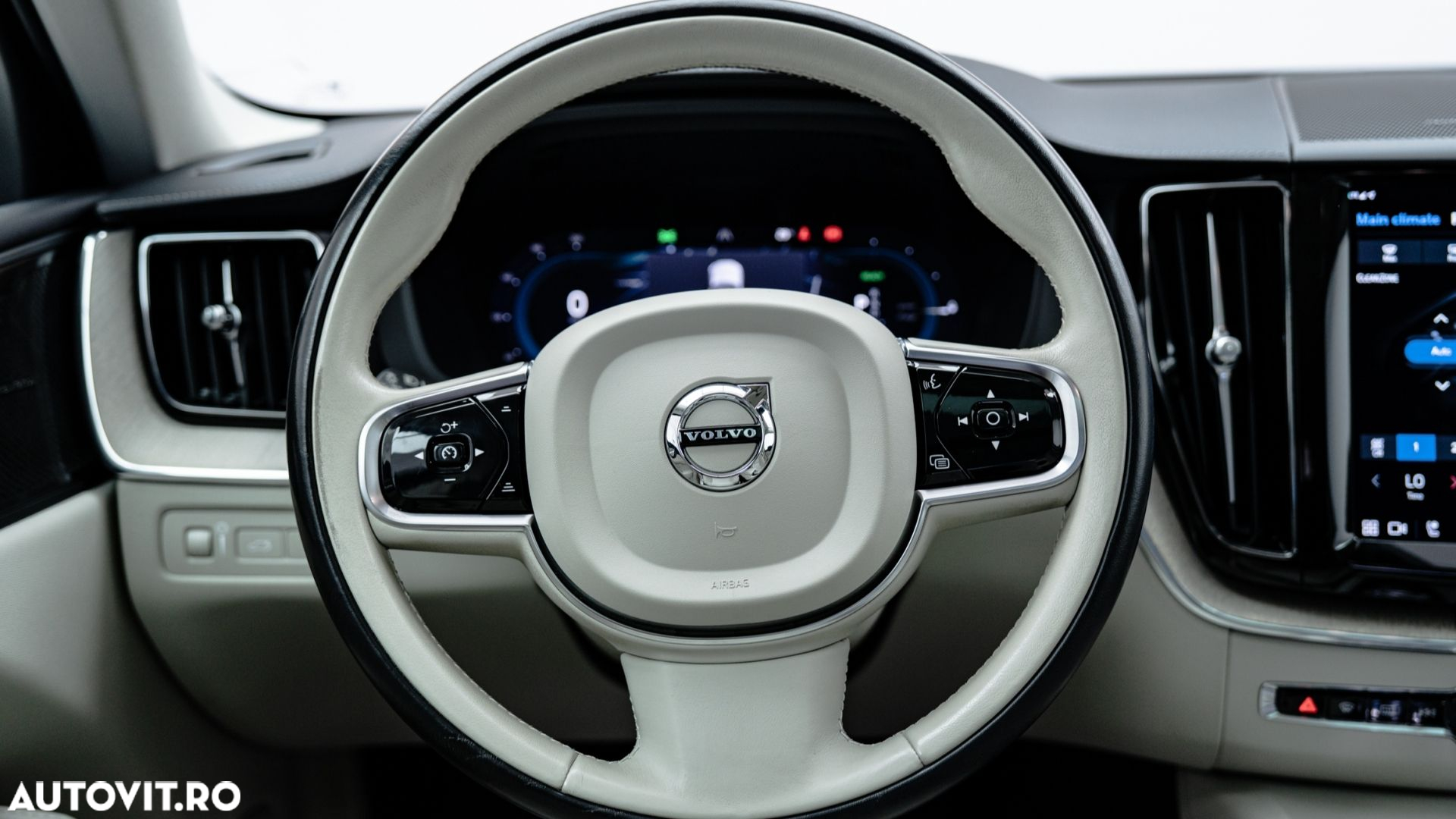 Volvo XC 60 Recharge T8 Twin Engine eAWD Inscription - 20