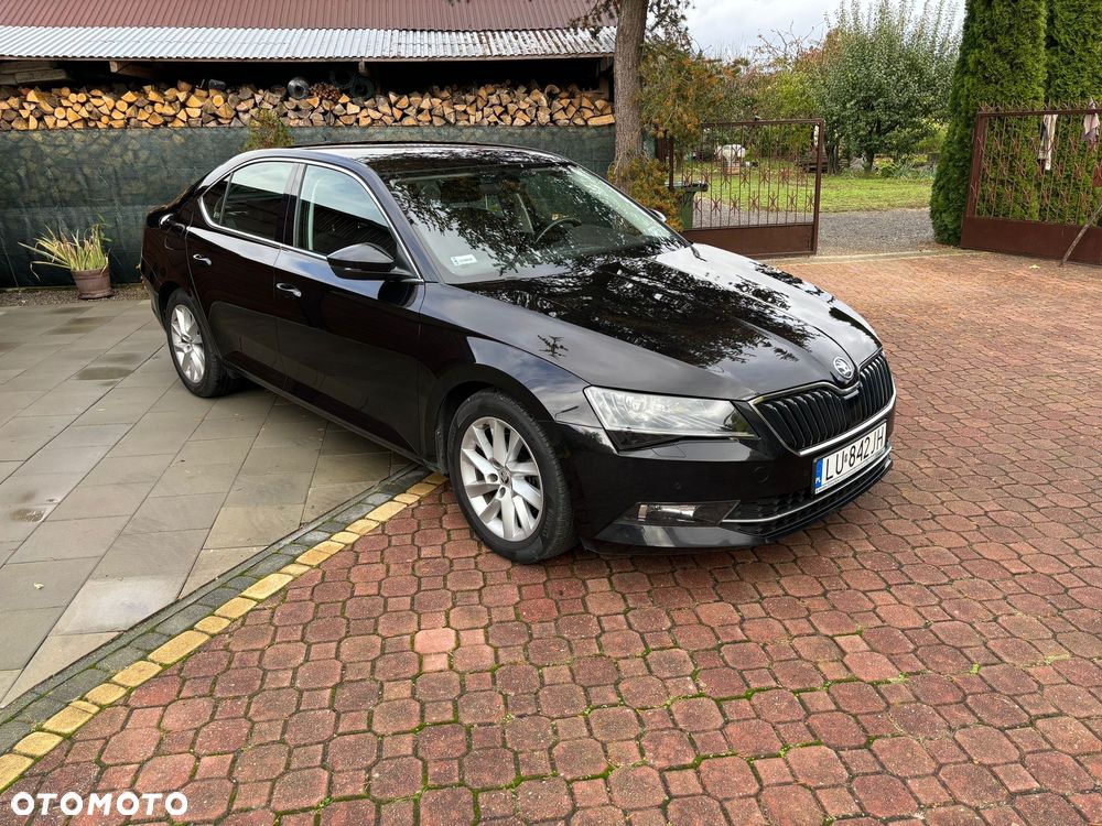 Skoda Superb 2.0 TDI Ambition DSG - 15