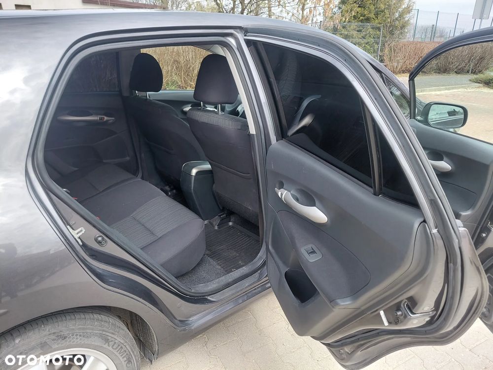 Toyota Auris 1.6 VVT-i Premium - 3