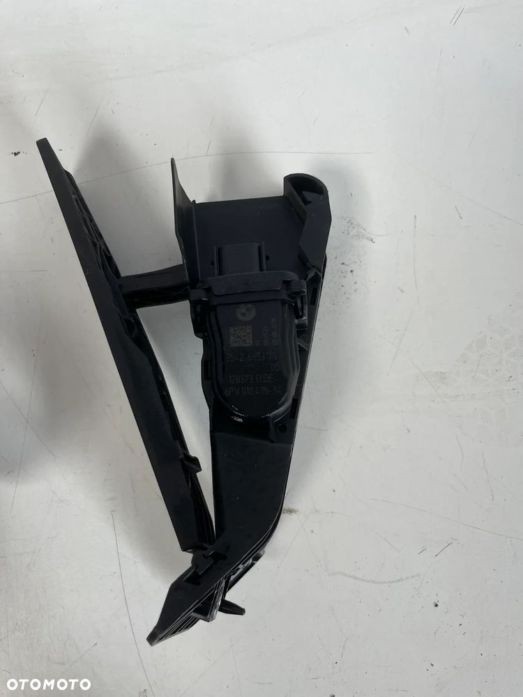 Pedał hamulca GAZU  BMW I3 (I01) 6799926,6853176 electric - 3