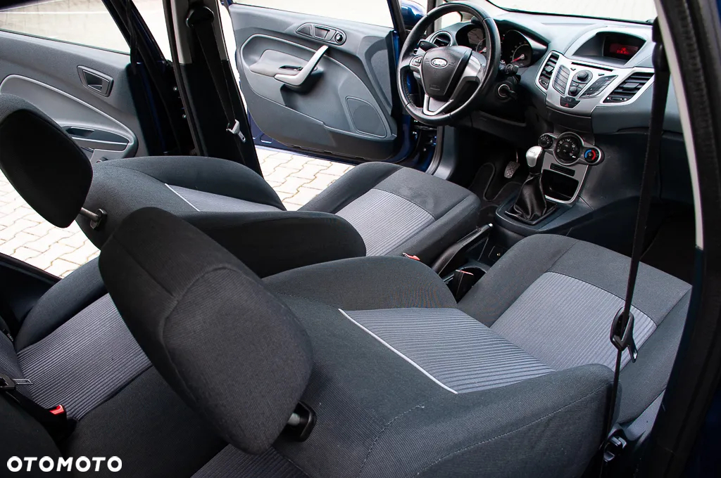 Ford Fiesta - 31