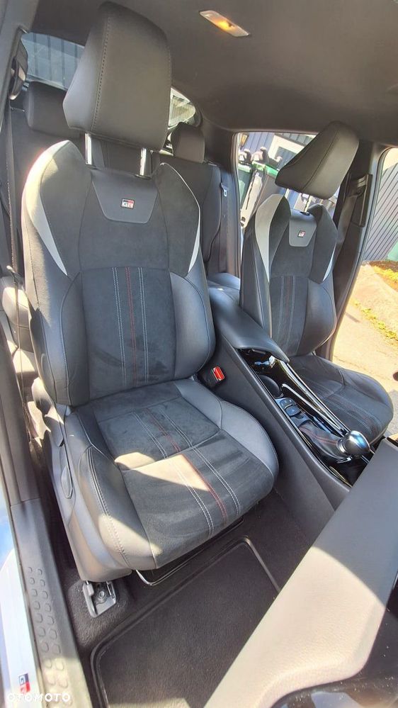 Toyota C-HR Lounge - 20