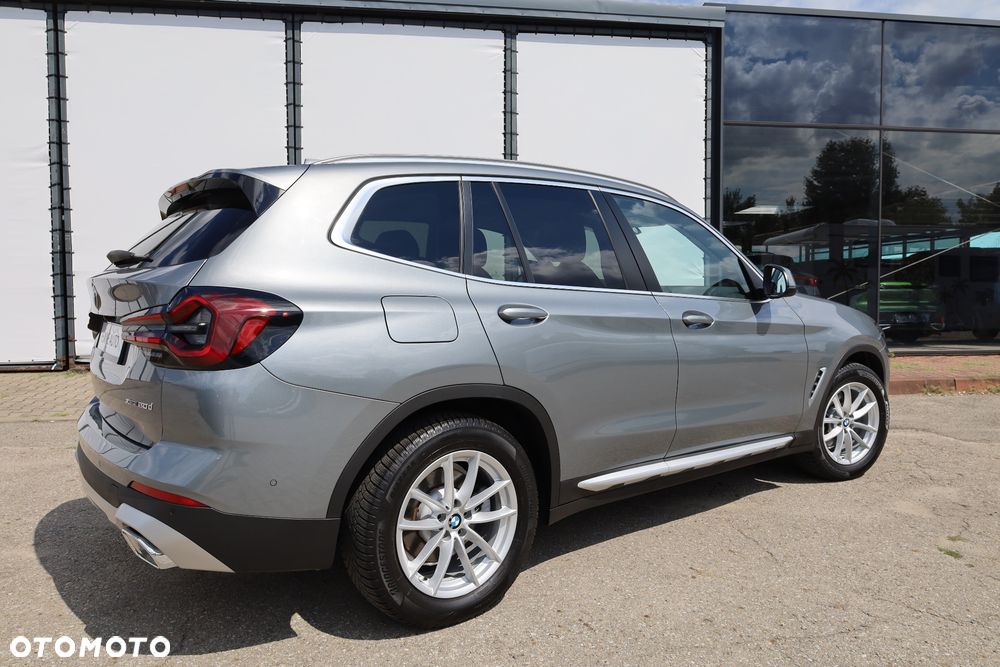 BMW X3 xDrive20d - 13