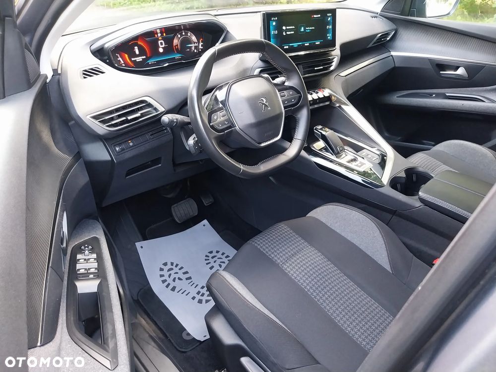 Peugeot 3008 - 10