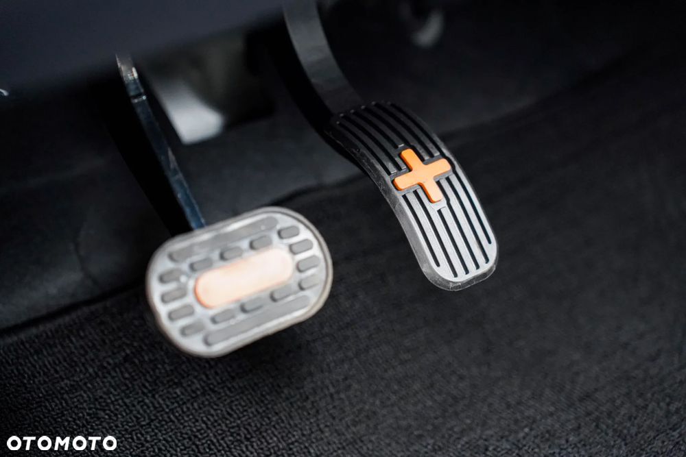 Microcar M.GO - 16