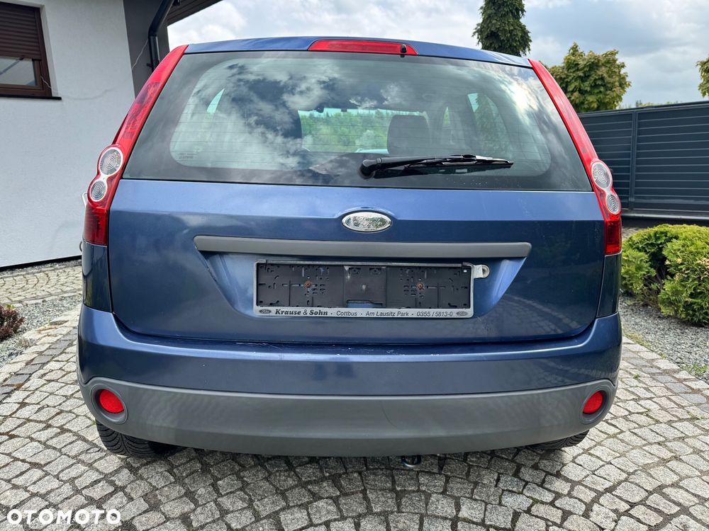 Ford Fiesta - 17