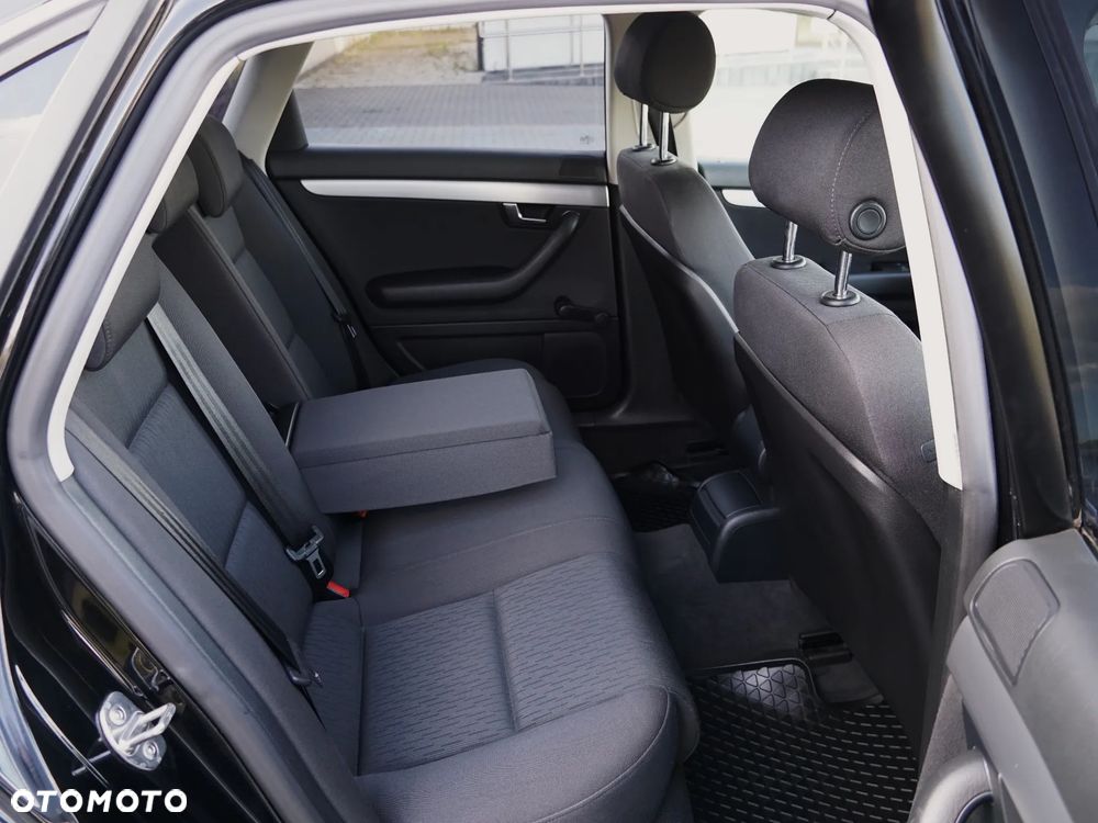 Audi A4 ver-1-6 - 21
