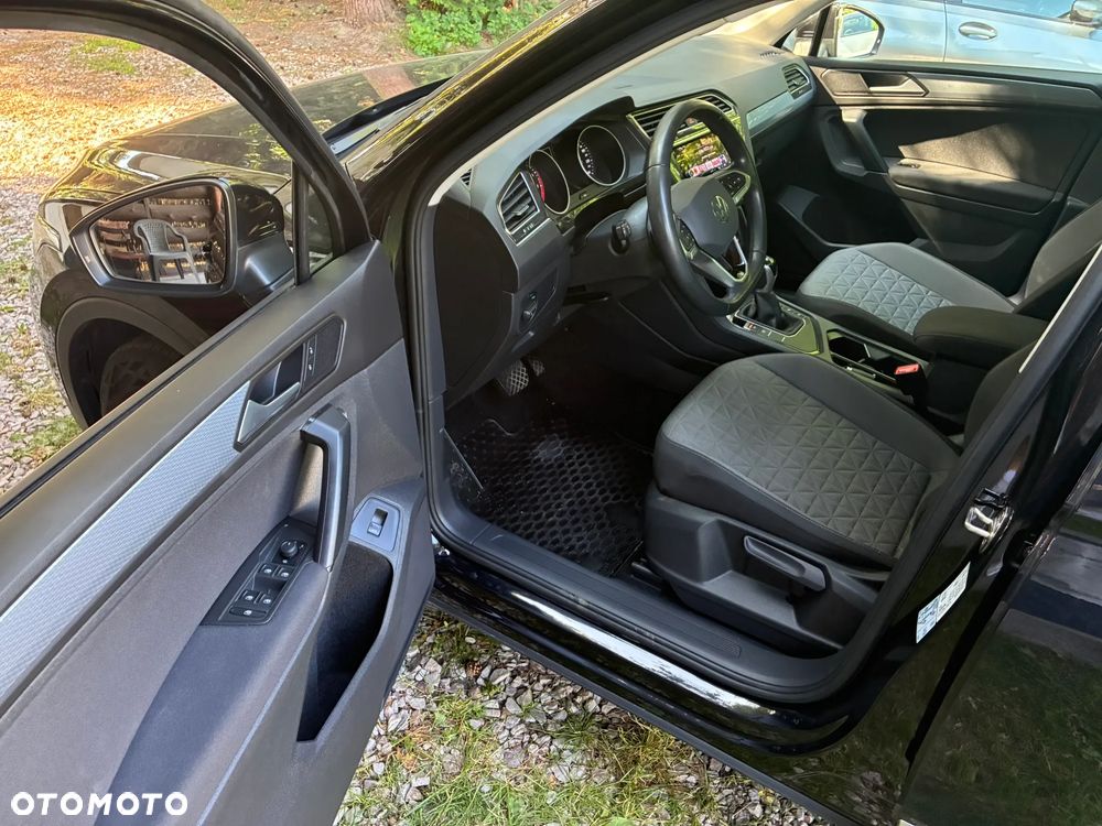 Volkswagen Tiguan - 14