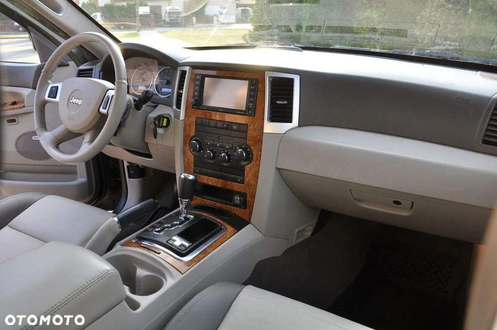 Jeep Grand Cherokee 3.0 CRD Limited - 24