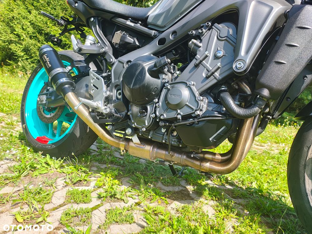Yamaha MT - 8