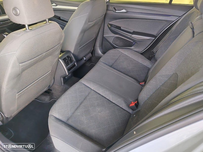 VW Golf 1.0 TSI Life - 9
