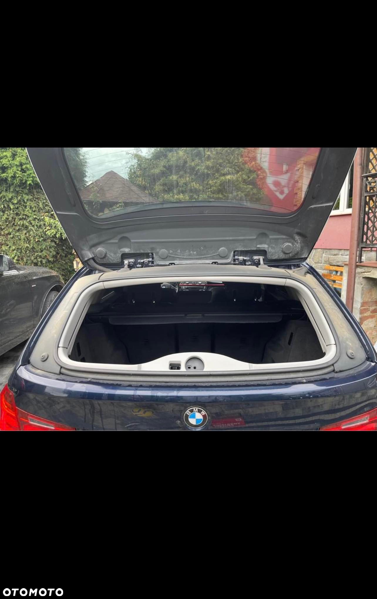 BMW Seria 3 318d Sport Line - 10