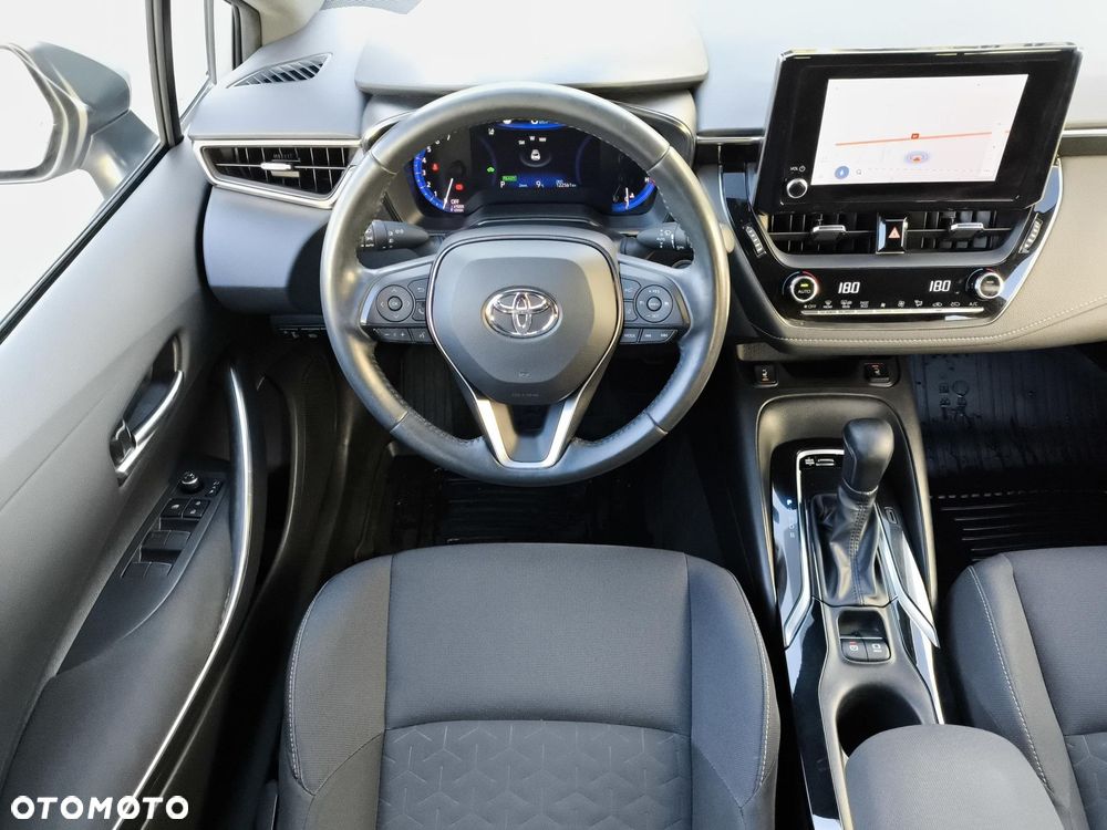 Toyota Corolla 1.8 Hybrid Comfort - 12