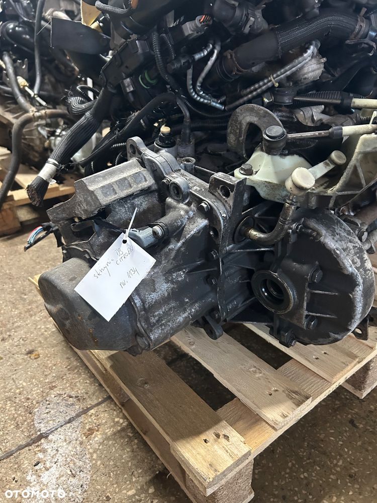 SKRZYNIA BIEGOW MANUALNA KOMPLETNA CITROEN DS3 BERLINGO PICASSO 1,6 1.6 E-HDI 9680886610 2011 - 1