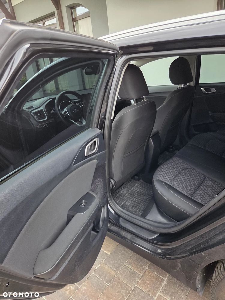 Kia Ceed 1.4 T-GDI S - 6