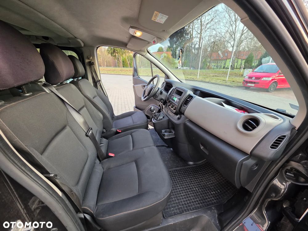 Renault Trafic - 6