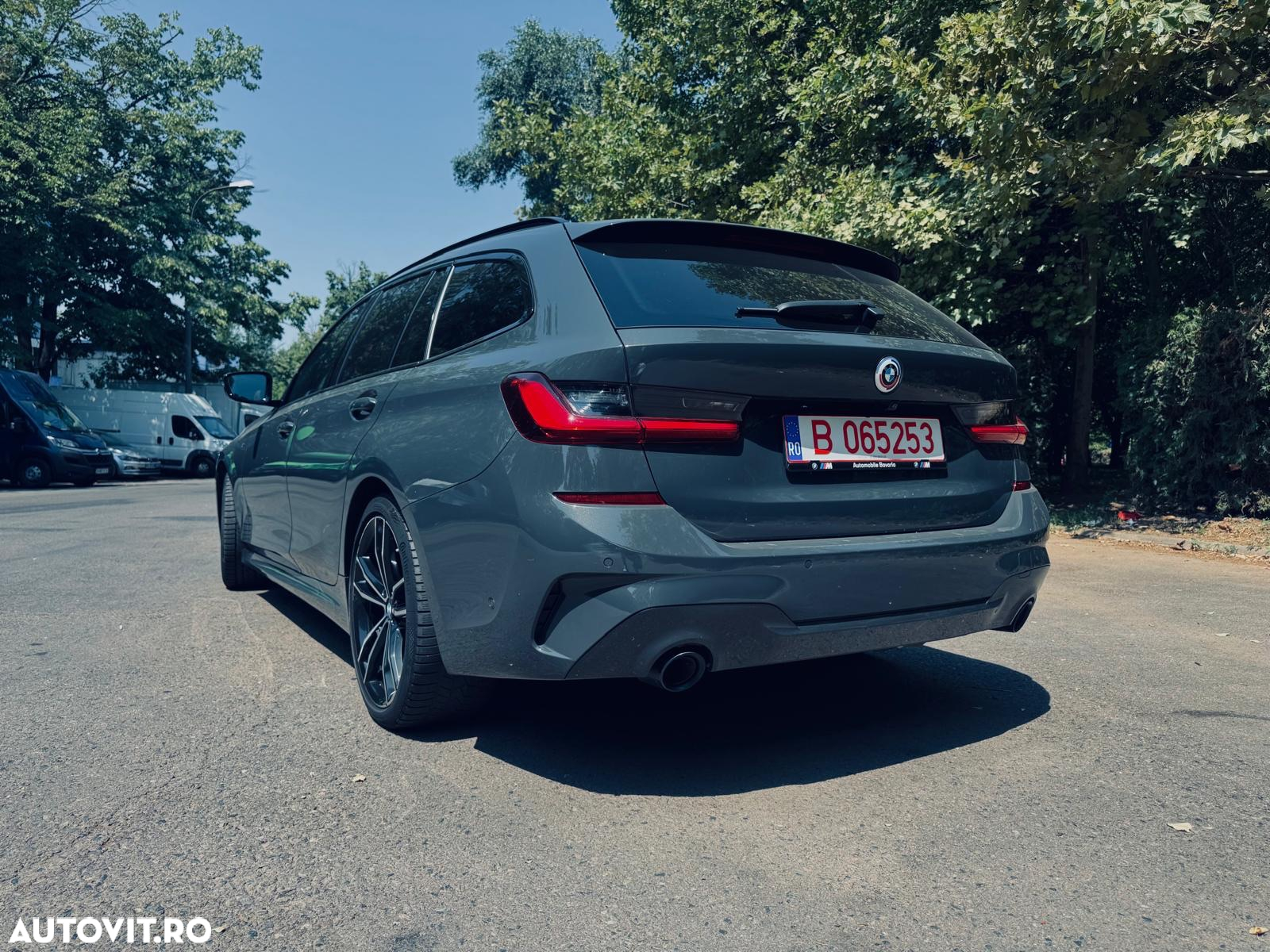 BMW Seria 3 320d Touring Aut. M Sport - 4