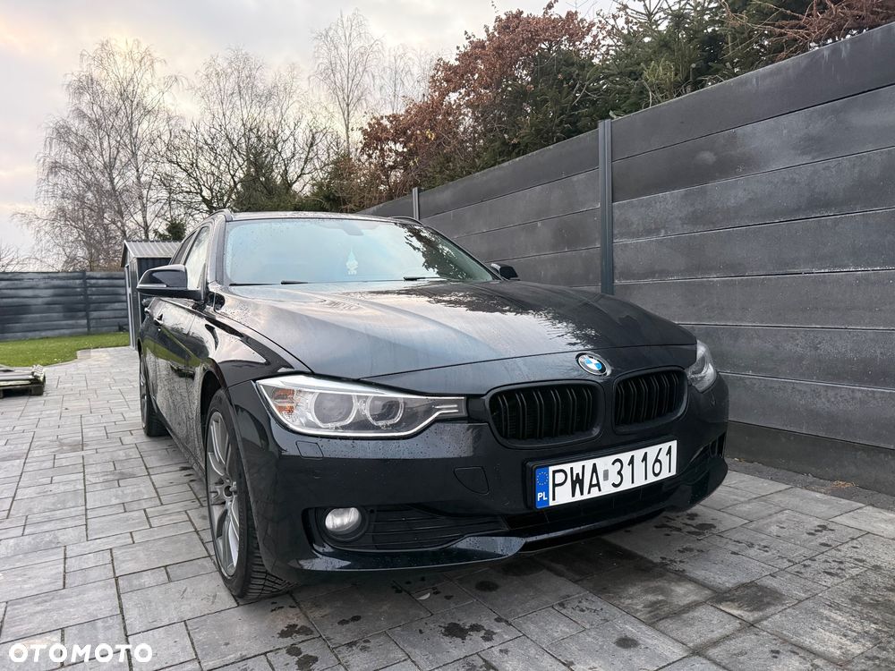 BMW Seria 3 320d Sport Line - 1