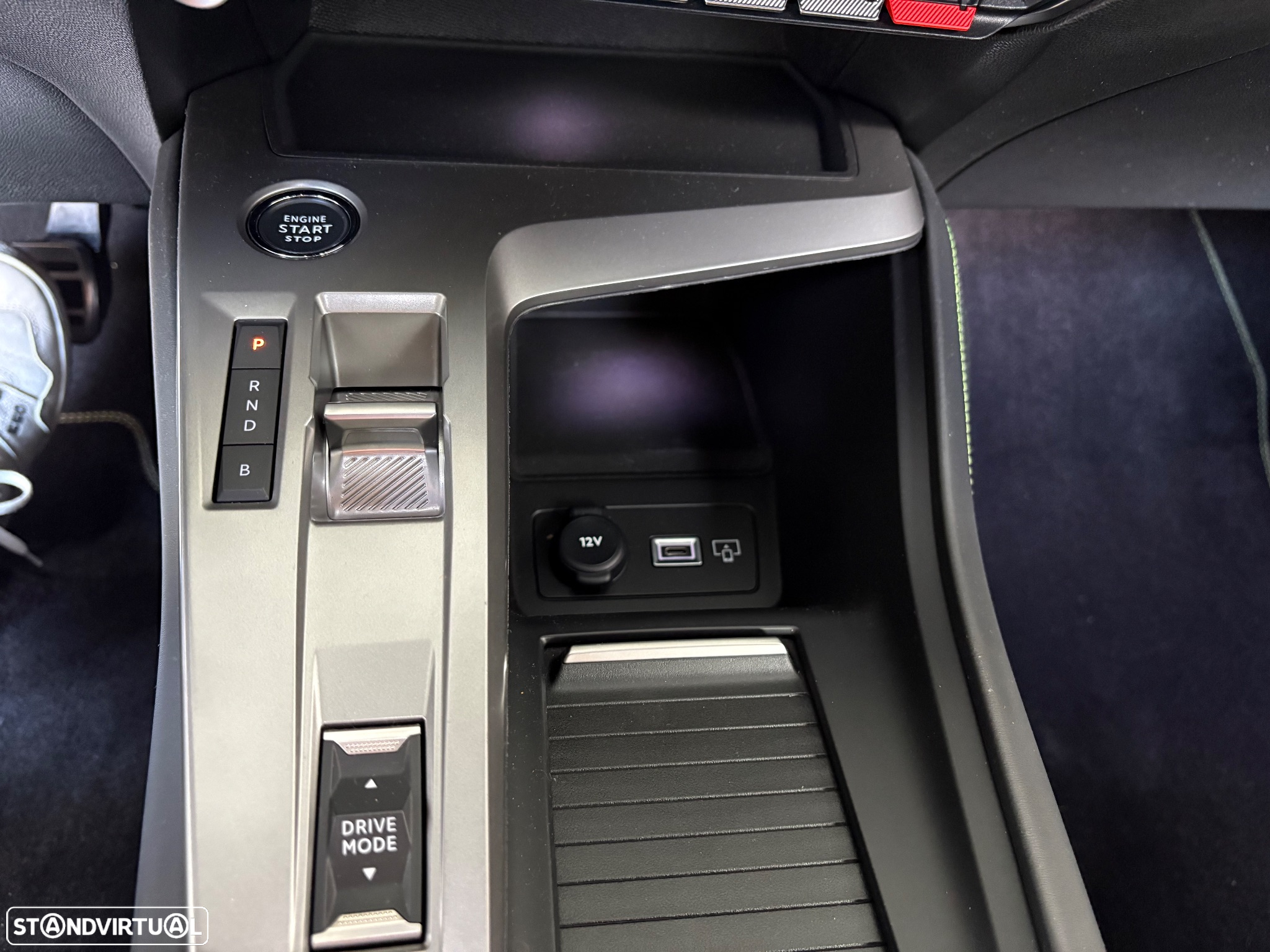 Peugeot 408 1.6 Hybrid GT e-EAT8 - 15