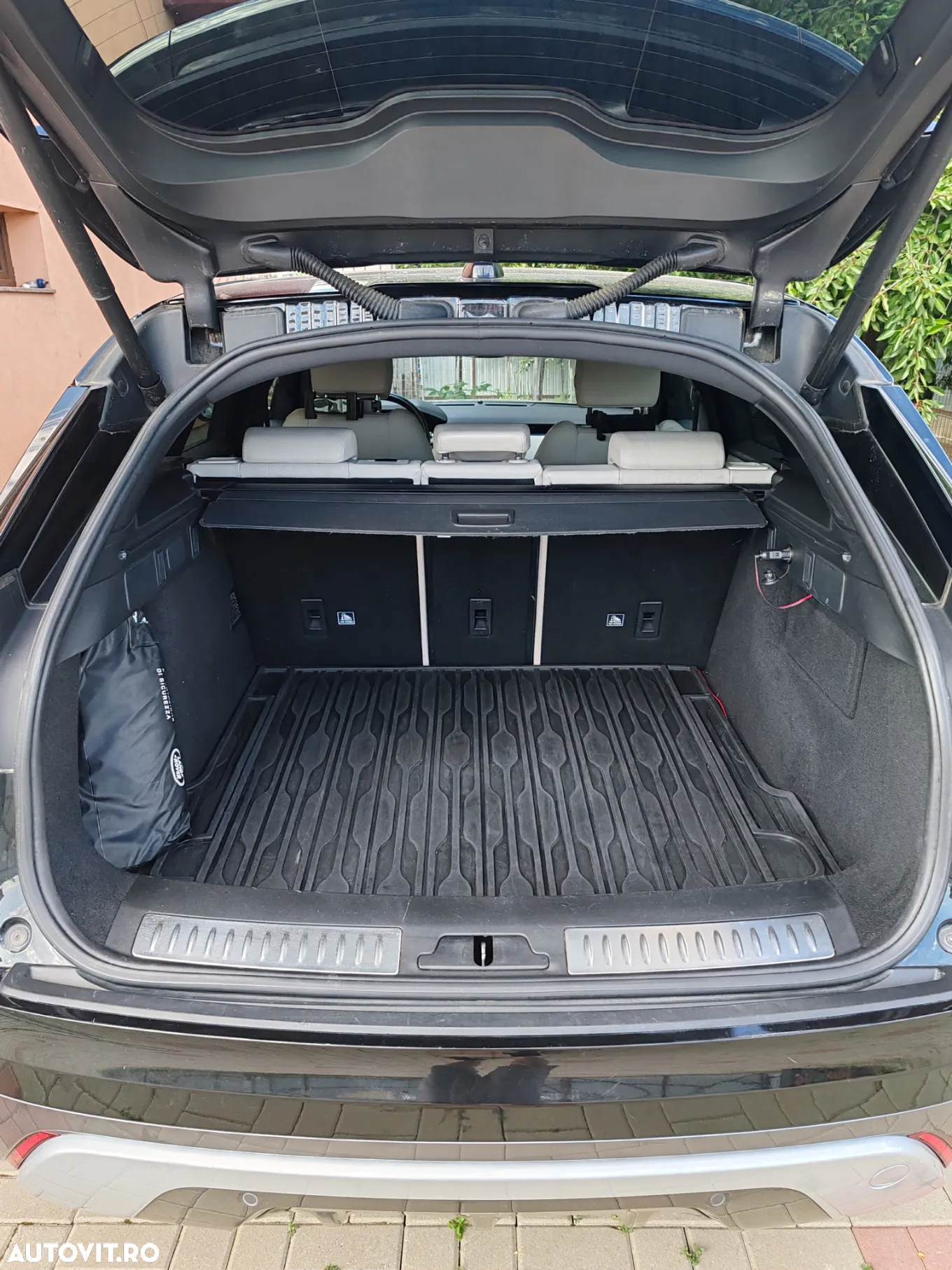 Land Rover Range Rover Velar 2.0 R-Dynamic - 18