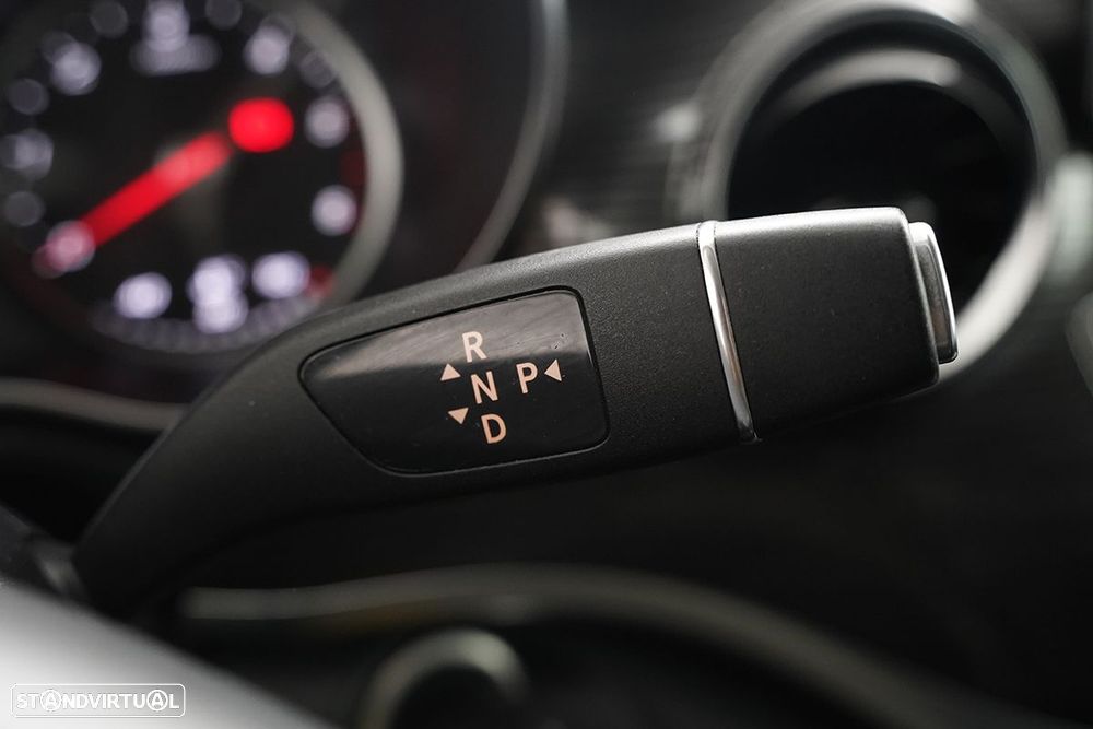 Mercedes-Benz V 250 d Longo Avantgarde - 17