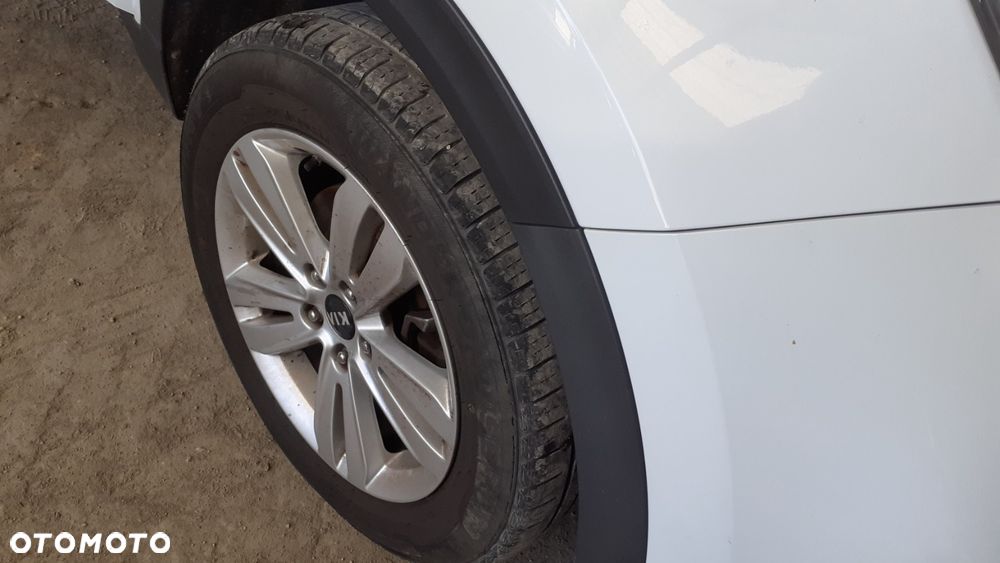 Kia Sportage 1.7 CRDI Business Line M 2WD - 29