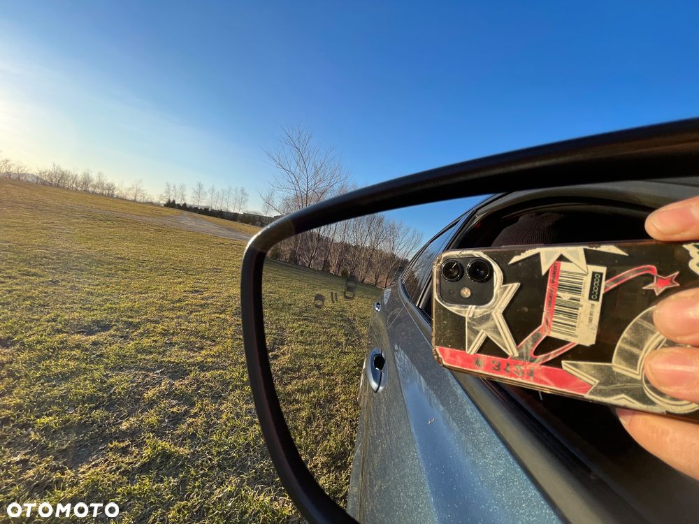 Ford Focus 1.0 EcoBoost Hybrid ST-LINE X - 19