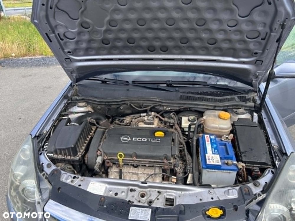 Opel Astra 1.6 - 25