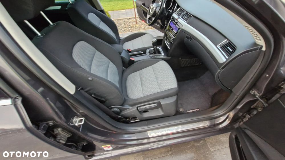 Skoda Superb Combi 2.0 TDI Exclusive - 15
