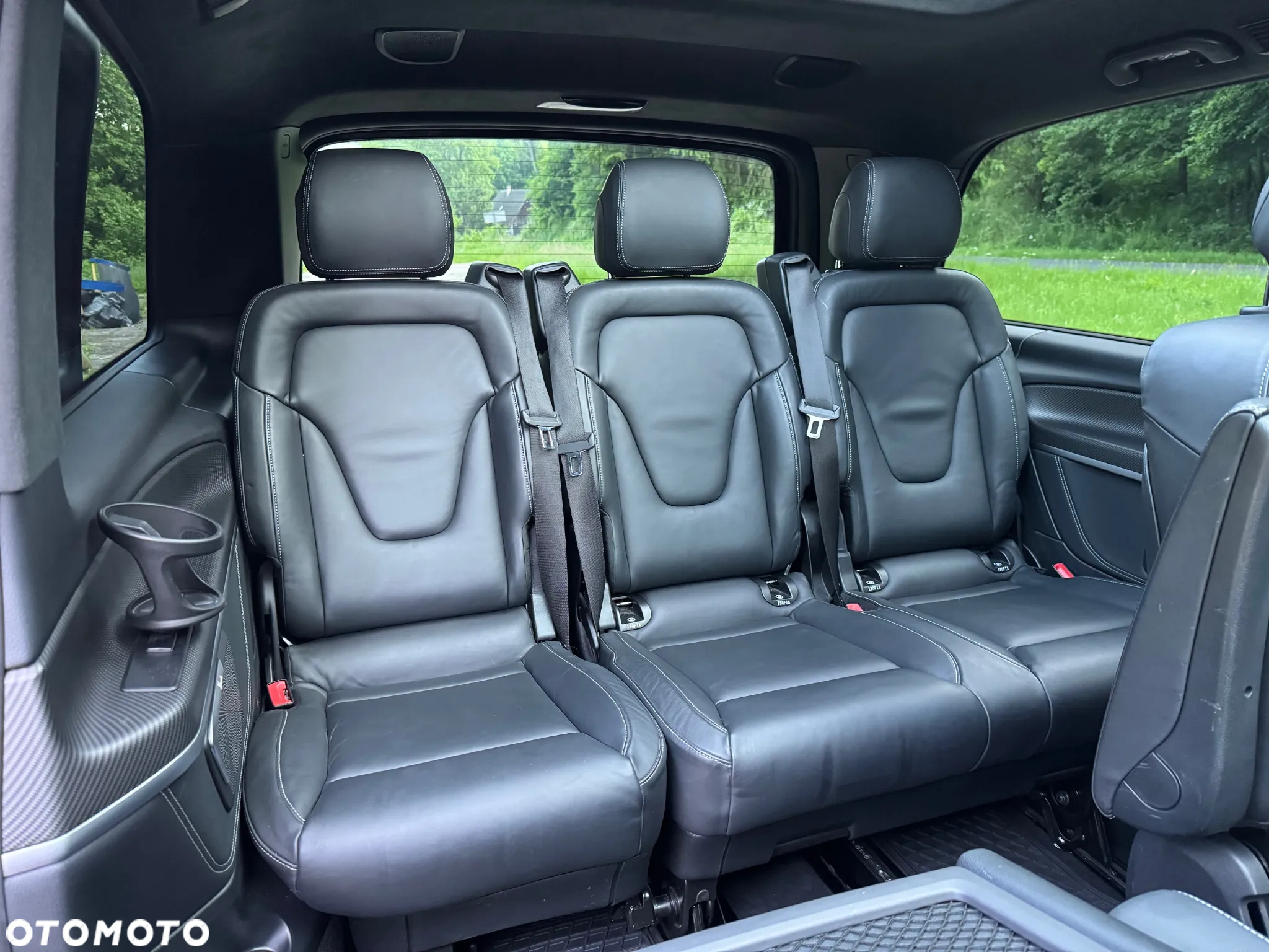 Mercedes-Benz Klasa V 300 d 4-Matic Exclusive 9G-Tronic (d³ugi) - 18
