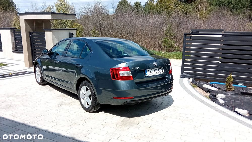 Skoda Octavia 1.6 TDI Ambition - 7