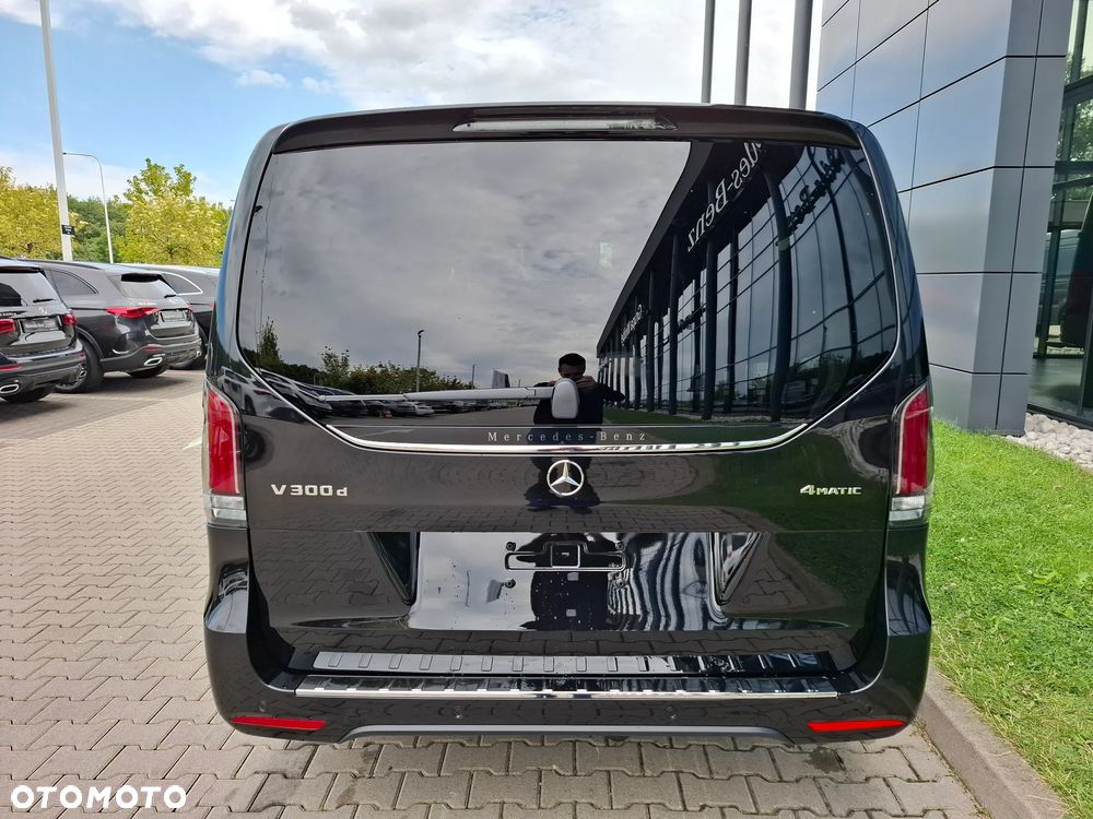 Mercedes-Benz Klasa V 300 d 4-Matic 9G-Tronic Exclusive (ekstra d³) - 7