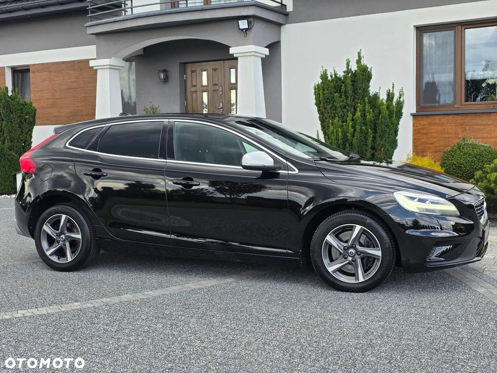 Volvo V40 D3 Geartronic RDesign - 5