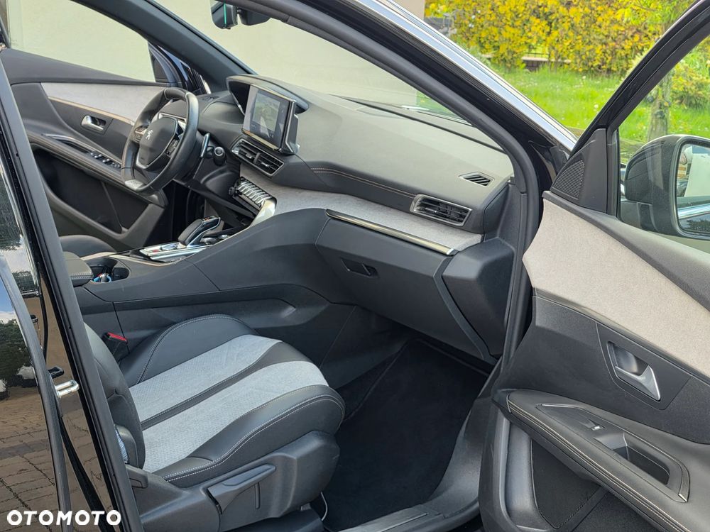 Peugeot 3008 1.6 PureTech HYbrid GT S&S EAT8 - 30