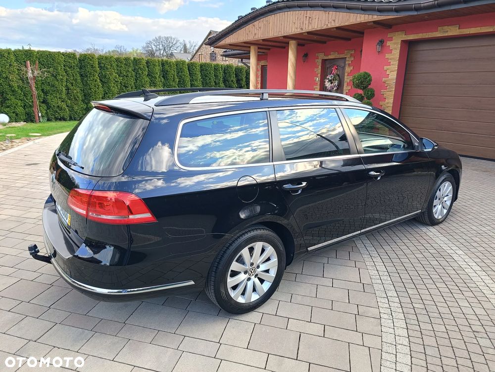 Volkswagen Passat - 18