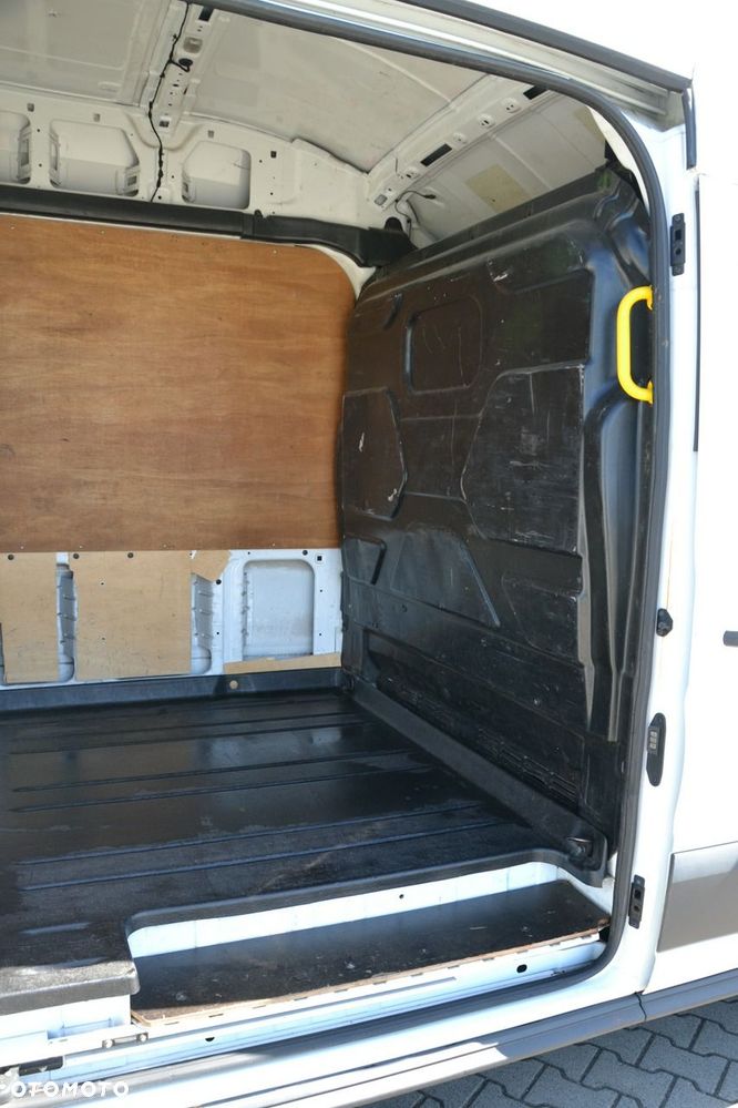 Ford Transit - 21