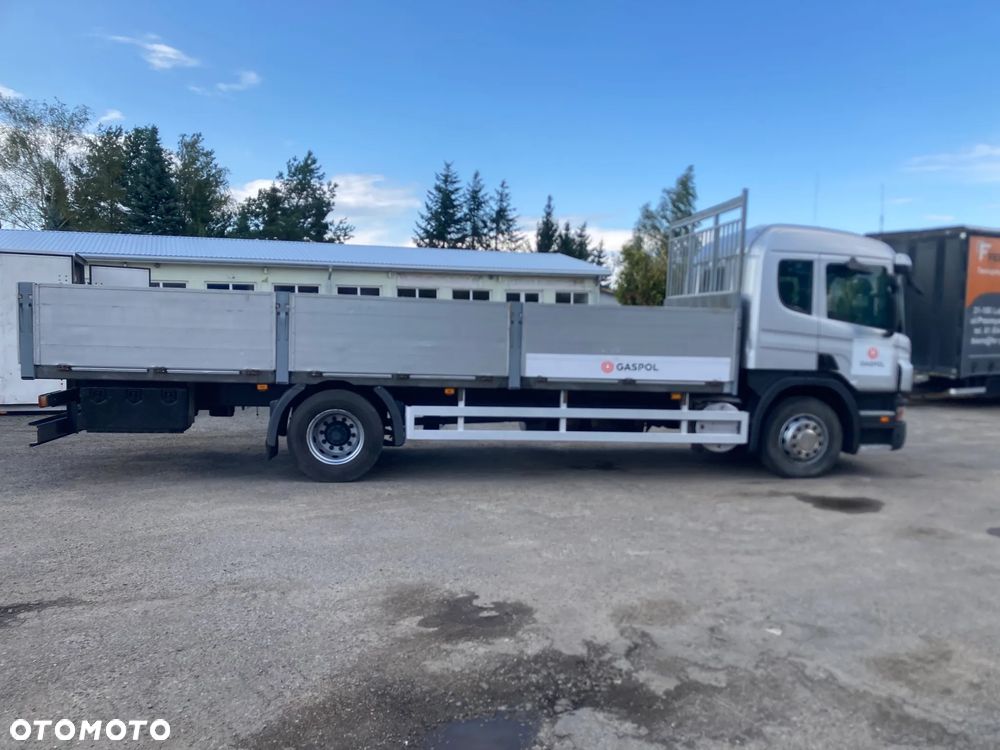 Scania P 320 - 3