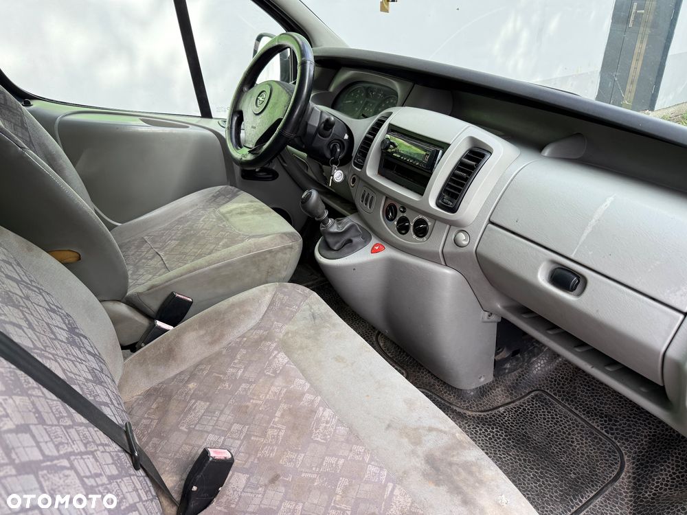 Opel VIVARO - 8