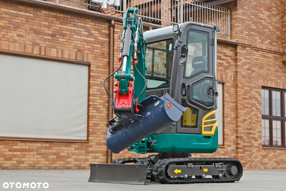 LOVOL FR18E2-u z kabiną - 5