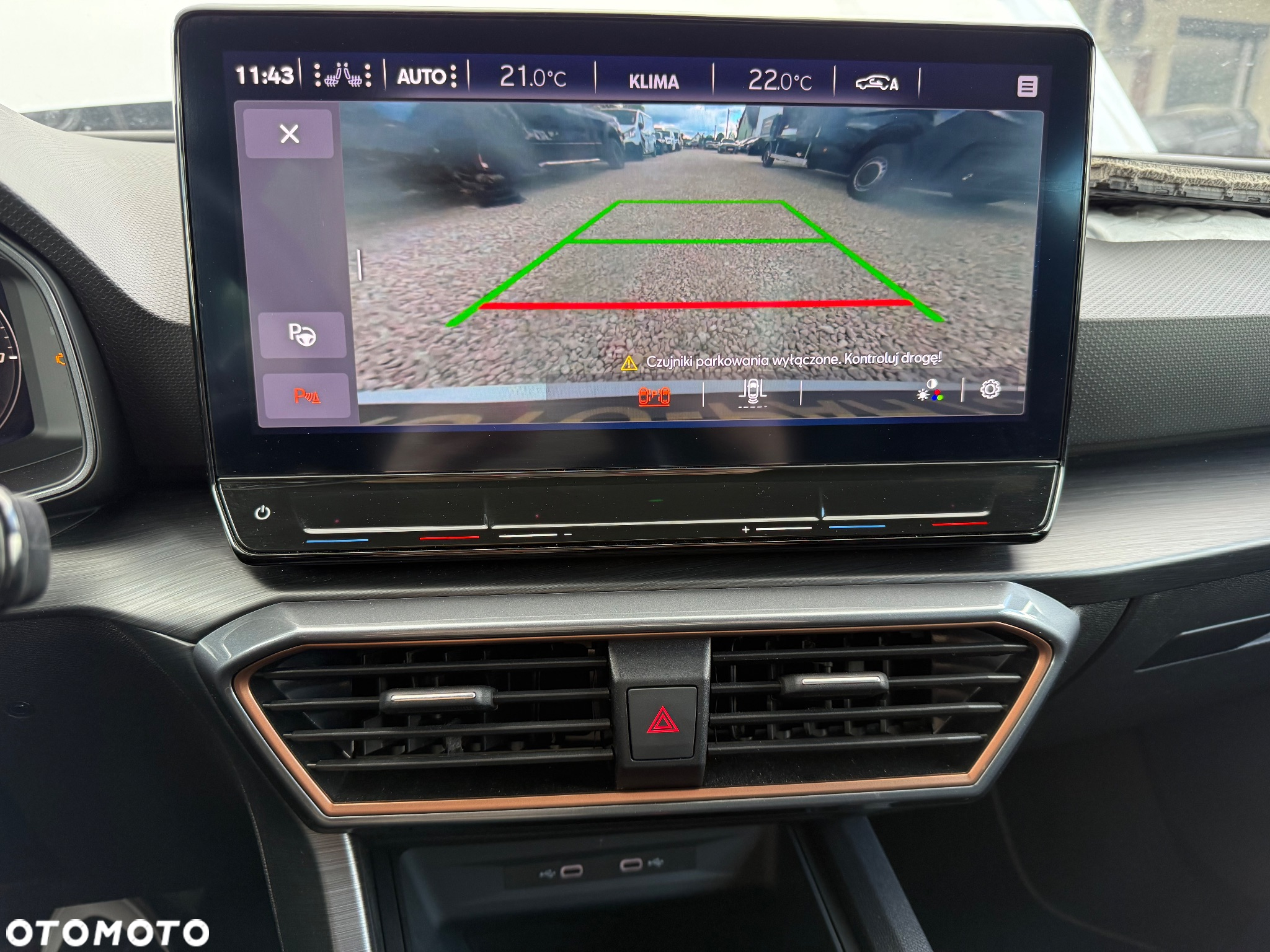 Cupra Leon 1.5 eTSI mHEV DSG - 12