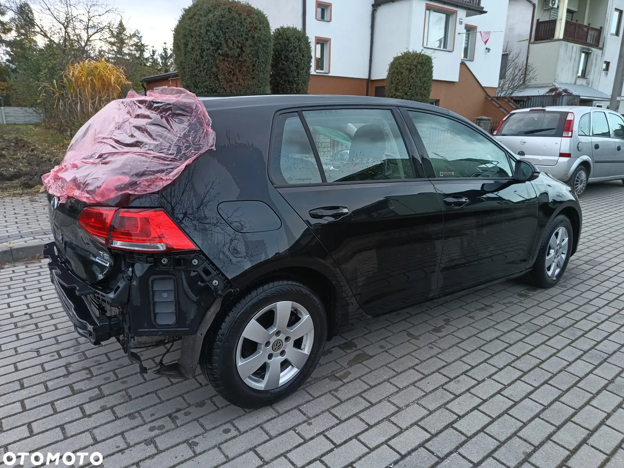 Volkswagen Golf - 11