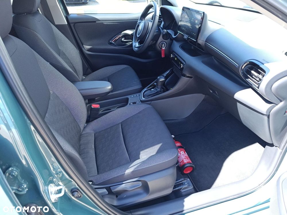 Toyota Yaris Hybrid 1.5 Style - 12