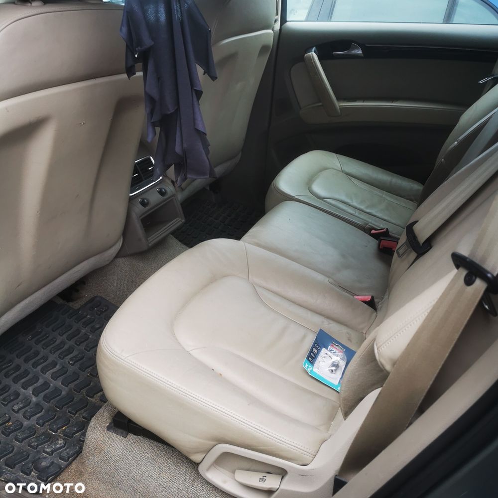 Audi Q7 - 5