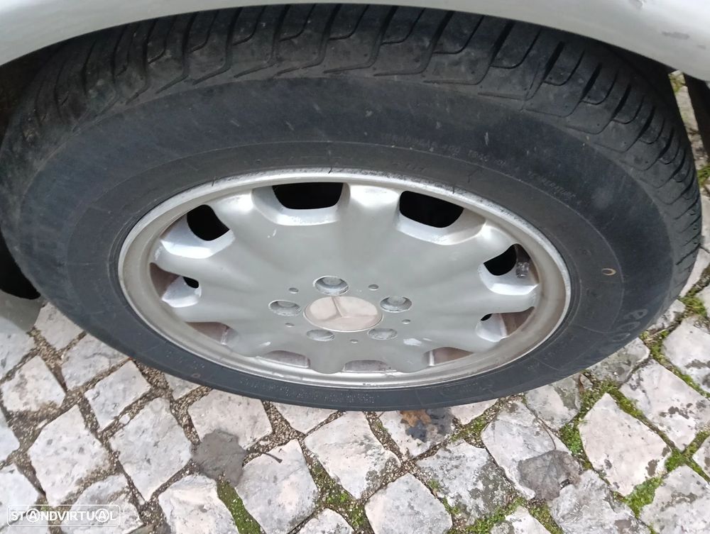 Mercedes-Benz C 220 CDI Classic - 37